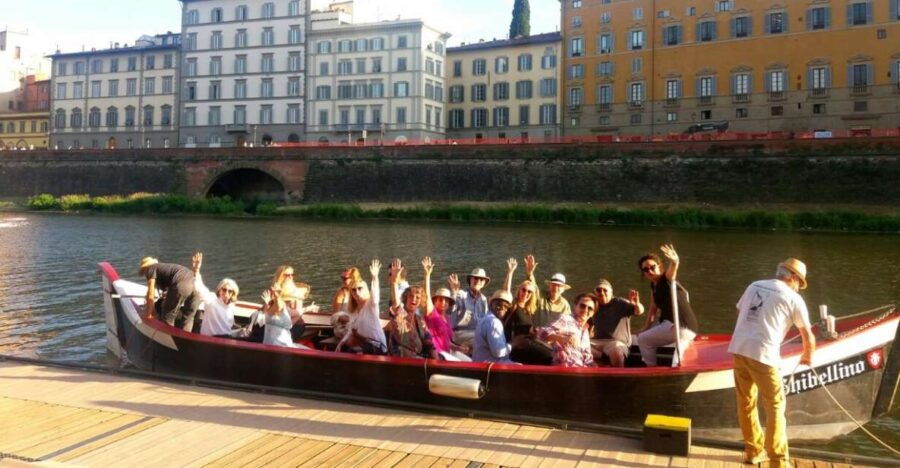 Florence: Gondola Boat Tour With Wine or Coffee and Snack - Good To Know