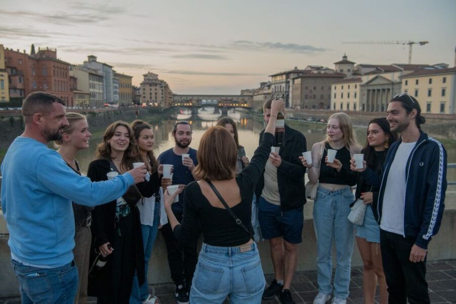 Florence: Guided Walking Tour With Drinks at Local Bars - Good To Know