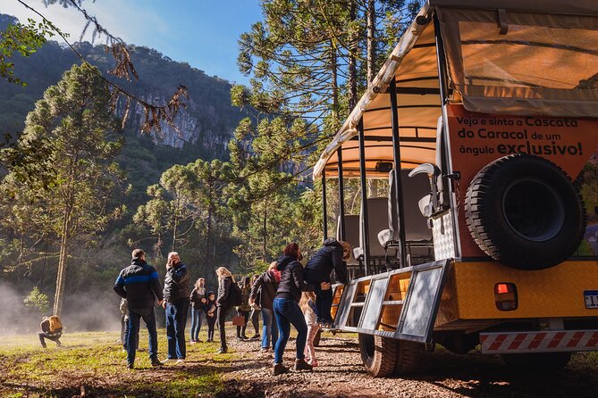 Foot of Cascata Explorer - By Brocker Turismo - Good To Know