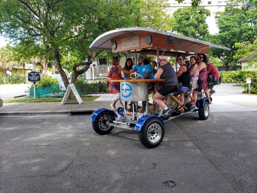 Fort Lauderdale: Party Bike Bar Crawl