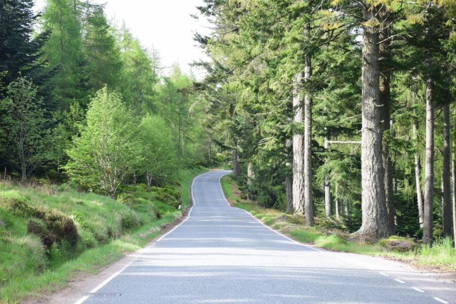 From Aberdeen: Aberdeenshire Guided Day Trip & Castle Visit