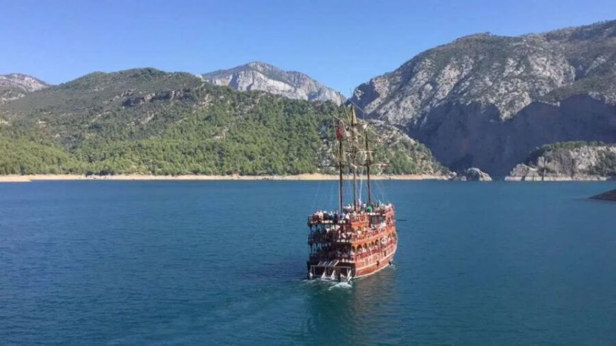 From Alanya: Green Canyon Tour
