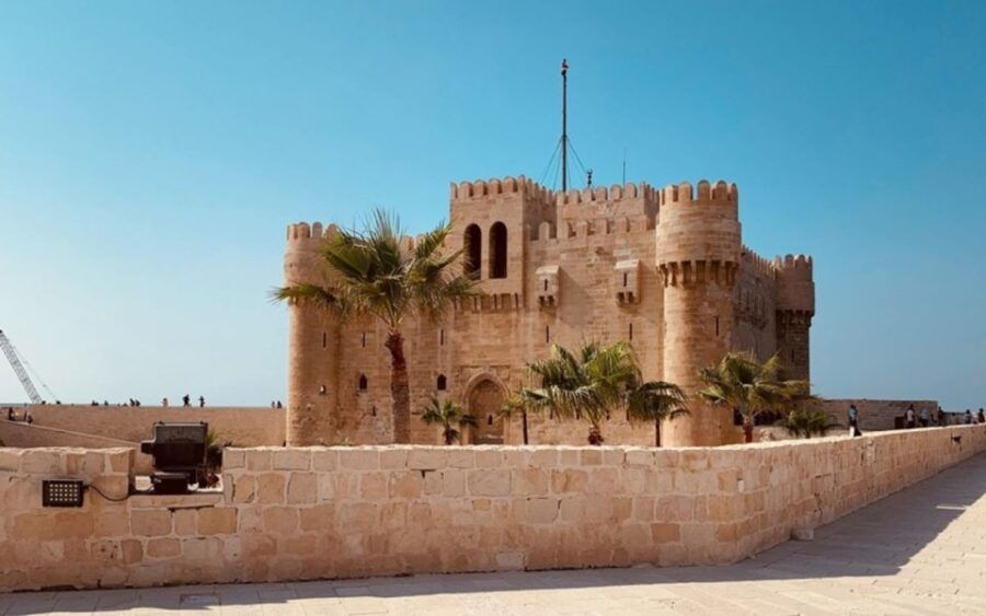 From Alexandria Port: City Tour With Citadel and Catacombs