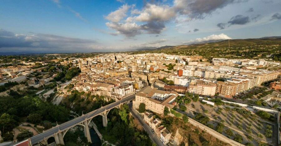 From Alicante: Xativa and Anna Guided Tour
