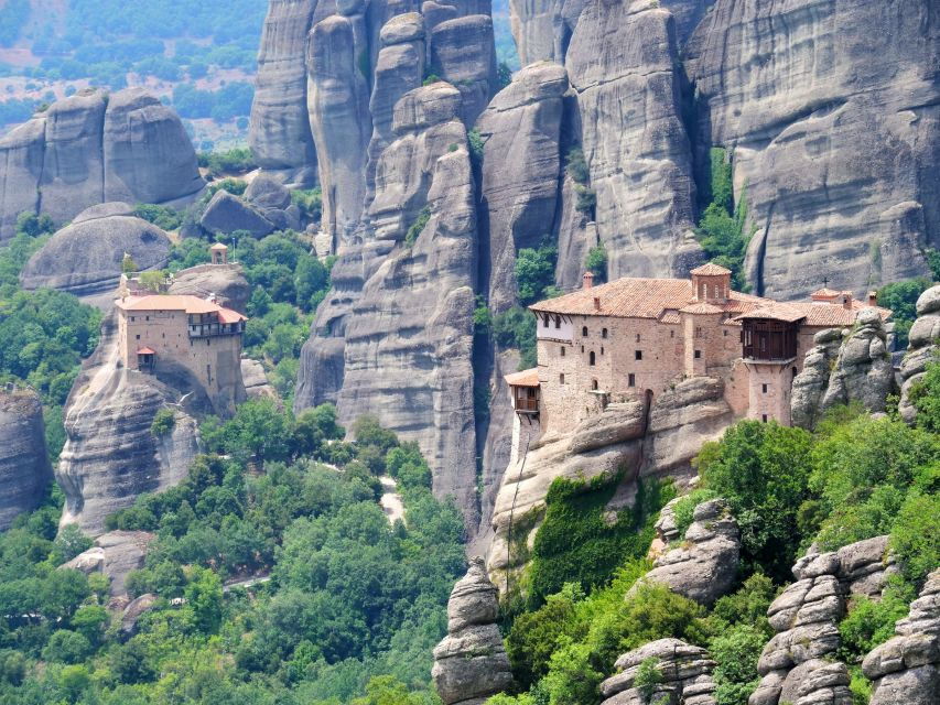 From Athens: Meteora Private Day Tour