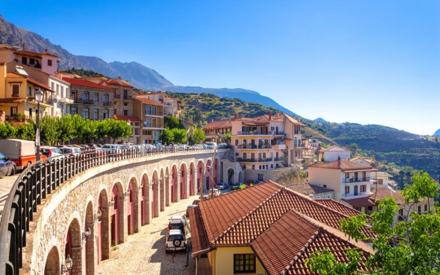 From Athens: Mythical Delphi & Arachova Private Day Trip - Good To Know