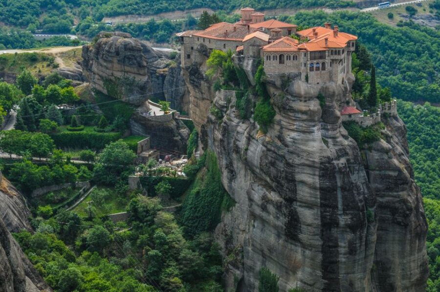 From Athens or Piraeus: Meteora Full-Day Private Trip - Good To Know
