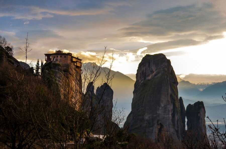 From Athens: Private Day-Tour to Meteora and Thermopylae - Good To Know