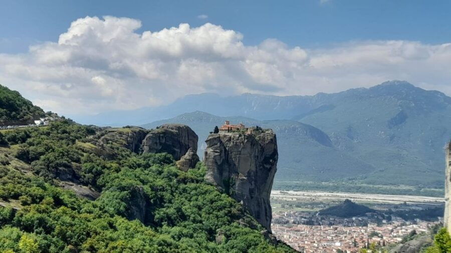 From Athens: Private Meteora Day Tour With Optional Guide - Good To Know