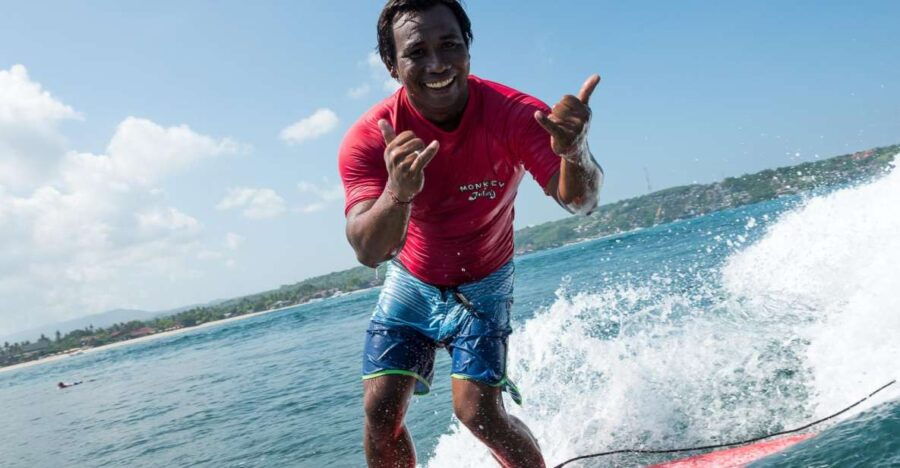 From Bali: 4-Day Surf and Yoga Retreat in Nusa Lembongan