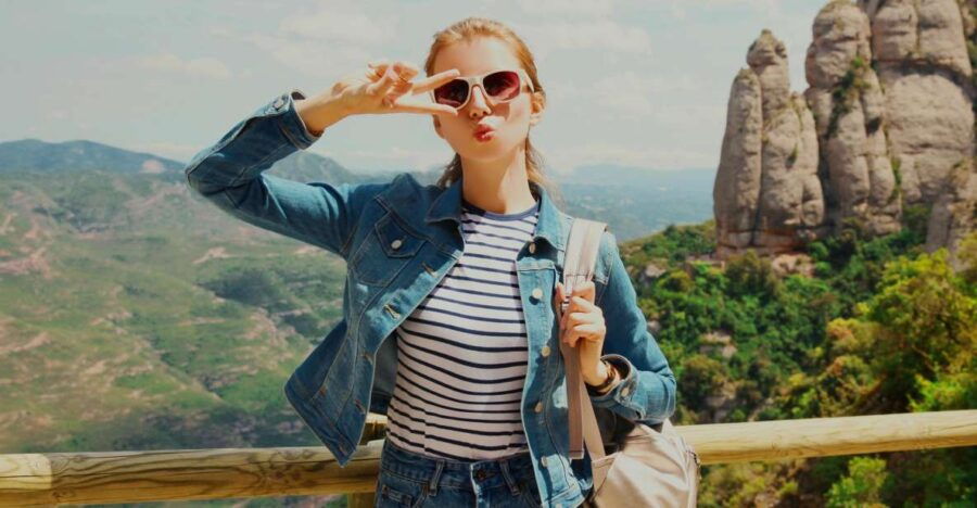 From Barcelona: Montserrat Tour With Optional Licor Tasting - Good To Know