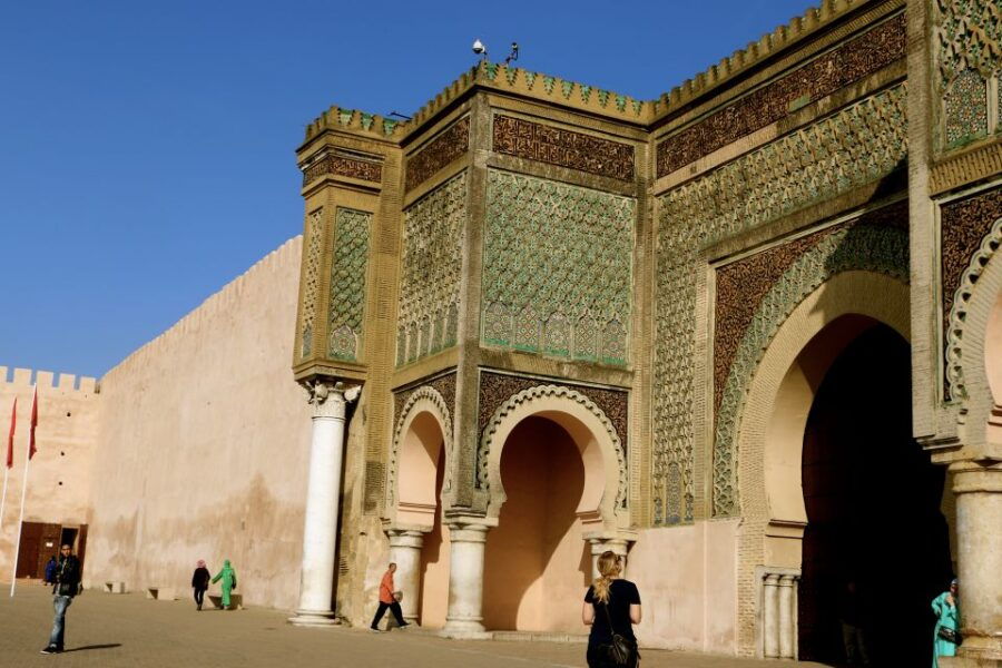 From Casablanca: 2-Day Private Tour of Fes and Meknes
