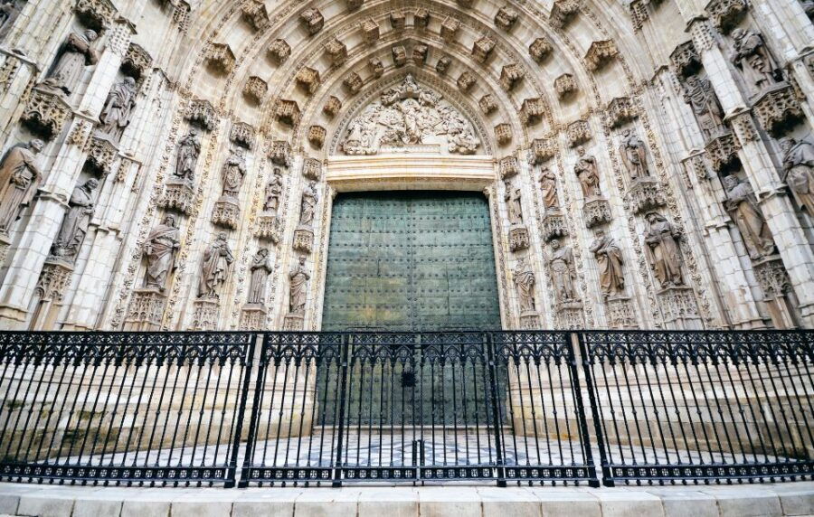 From Córdoba: Seville Day Trip With Guided Tour of Cathedral - Good To Know