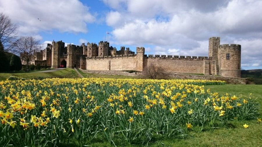 From Edinburgh: Alnwick Castle and Scottish Borders Day Tour - Good To Know