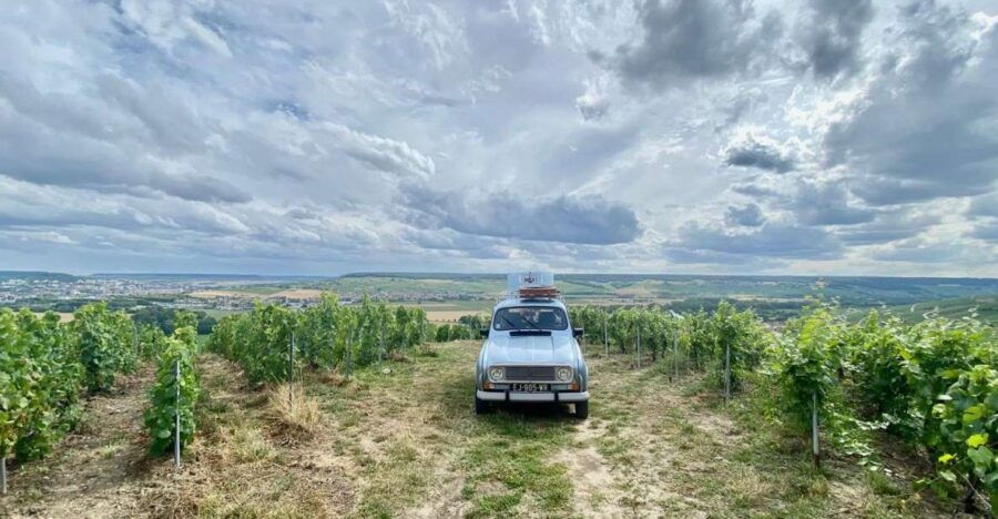 From Epernay: Champagne Tour in a Vintage Car With Tastings