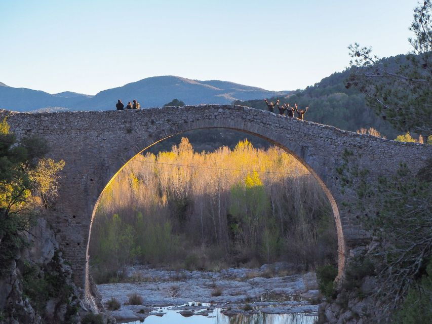 From Girona: Besalú, Banyoles & Historical Garrotxa Day Trip - Good To Know