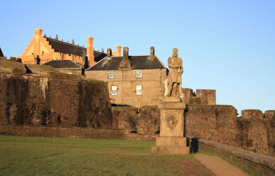 From Glasgow: Stirling Castle, Loch Lomond and Cruise Tour - Good To Know