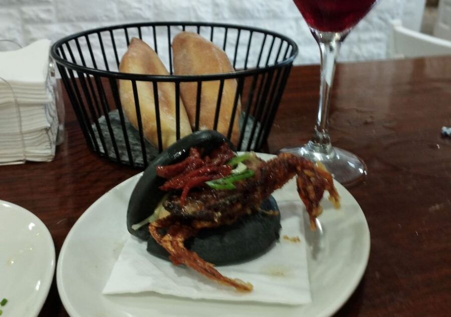 From Hendaye: Tapas Tour in Hondarribia (w/ Food and Drinks)