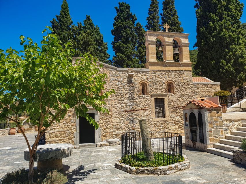 From Heraklion: Knossos & Lassithi Plateau Private Day Tour - Good To Know