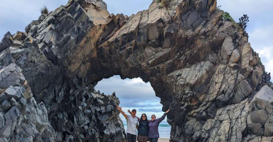 From Hobart: Bruny Island Nature and Produce Full-Day Tour
