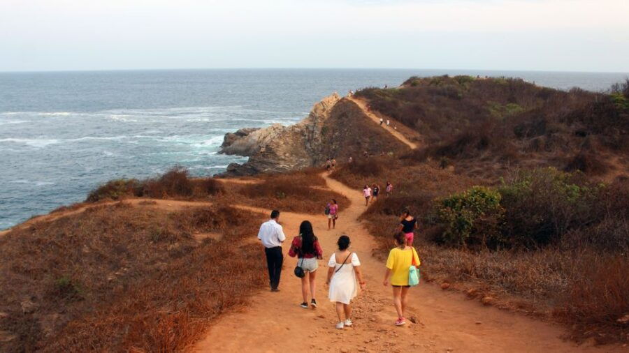 From Huatulco: Mazunte Tour and Sunset at Punta Cometa Hill - Tour Highlights and Itinerary