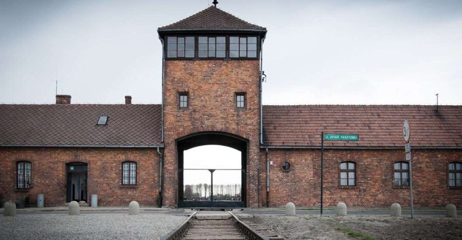 From Krakow: Private Transfer to Auschwitz-Birkenau