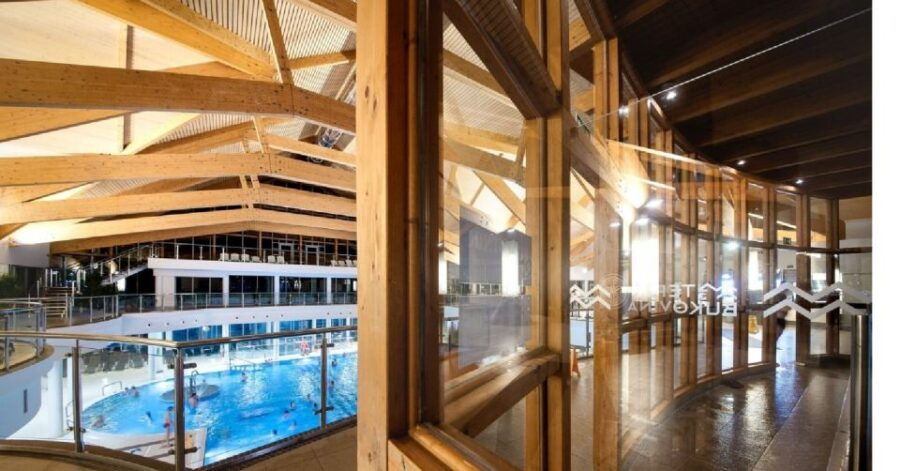 From Krakow: Transfer & Admission to Bukovina Thermal Baths - Good To Know