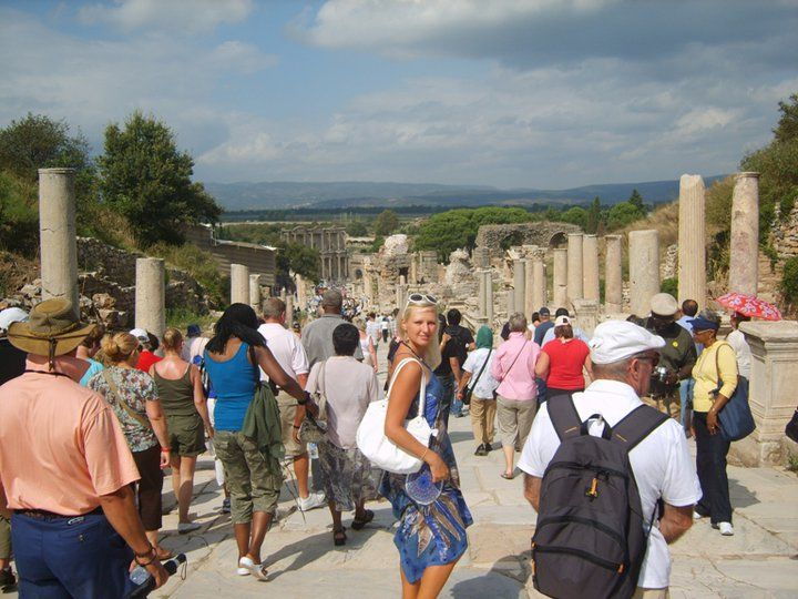 From Kusadasi Cruise Port: Private Guided Ephesus Tour