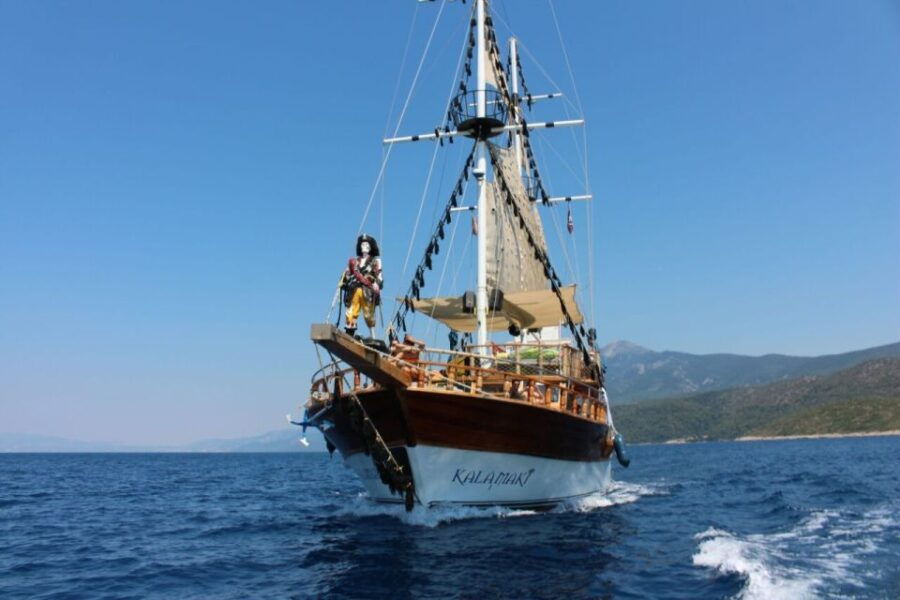 From Kusadasi: Full-Day Boat Cruise