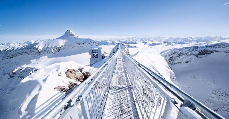 From Lausanne: Glacier 3000 Experience Tour