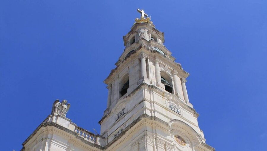 From Lisbon: Fátima, Nazaré and Óbidos Day Trip - Good To Know