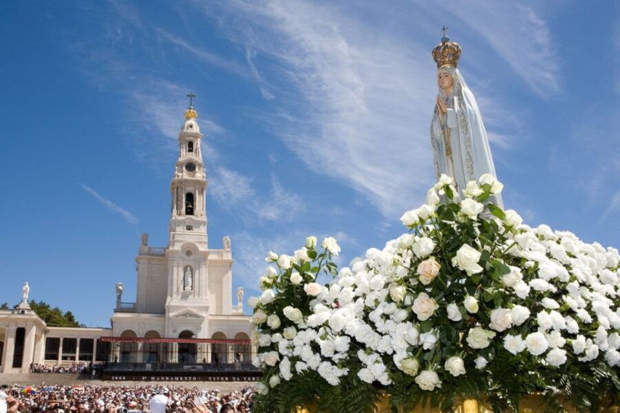 From Lisbon: Fatima Sanctuary Private Day Tour - Good To Know