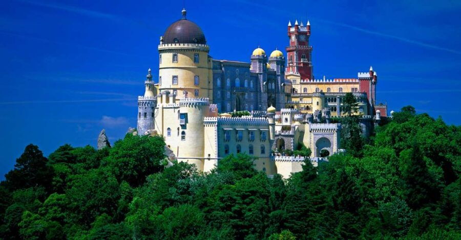 From Lisbon: Sintra and Cascais Deluxe Full-day Private Tour - Good To Know