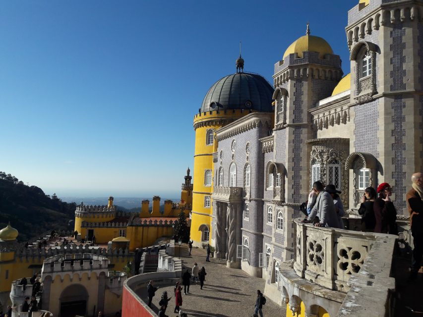 From Lisbon: Sintra Sightseeing Tour With Private Guide