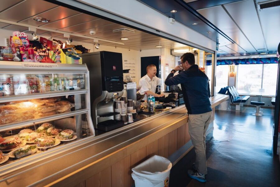 From Lofoten/Tromsø: Bus & Ferry Transfer to Lofoten/Tromsø - Good To Know