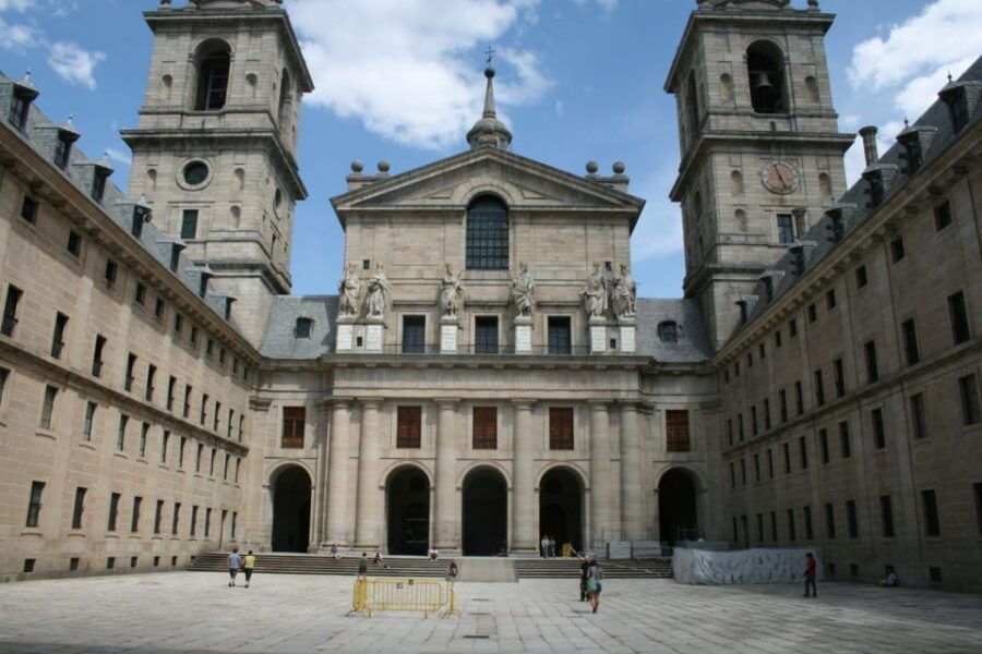 From Madrid: El Escorial, Valley of the Fallen, & City Tour - Highlights of the Tour