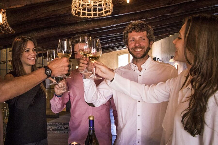 From Madrid: Traditional Villages & Wineries Tour W/ Tasting - Good To Know