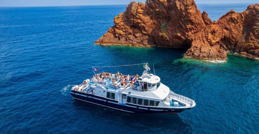 From Mandelieu: Corniche D’or Sightseeing Cruise With Guide