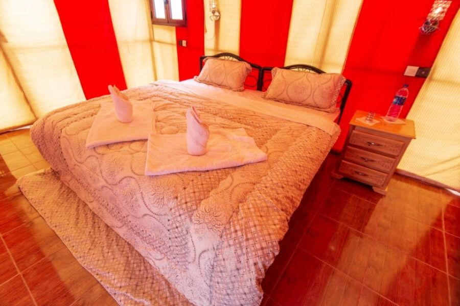 From Merzouga:Desert Overnight in Heated Tent and Camel Ride - Good To Know