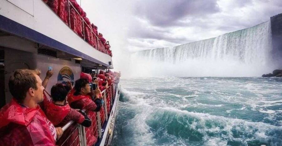 From Mississauga:Niagara Falls Day Tours With Boat and Lunch - Good To Know