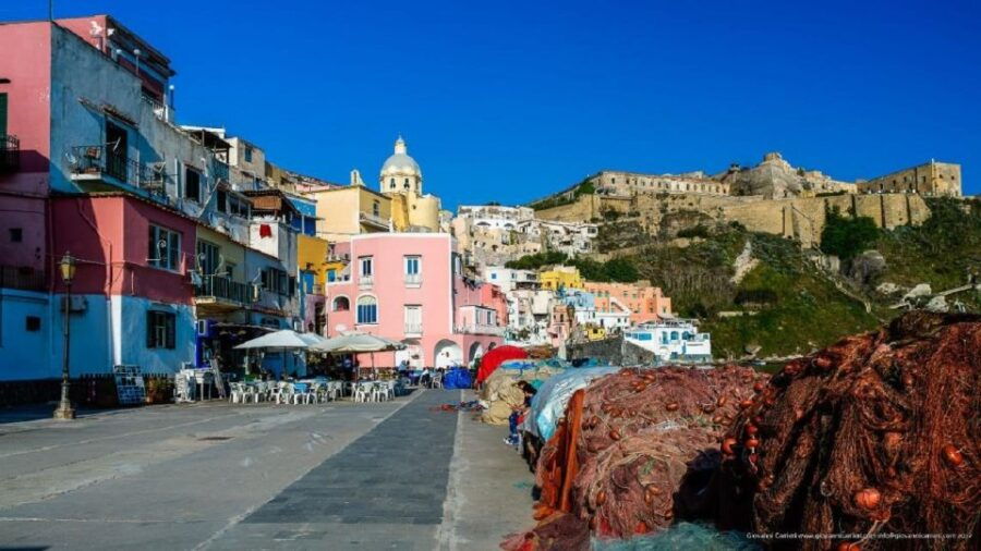 From Naples: Procida Island Day Trip With Lunch - Good To Know