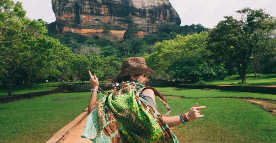 From Negombo: Dambulla Caves & Kaudulla National Park Safari - Good To Know