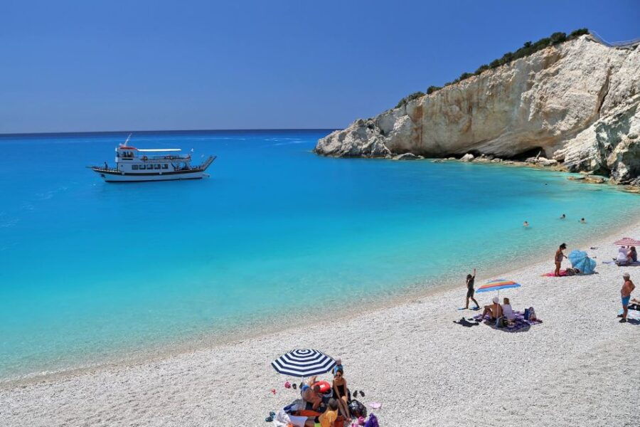 From Nydri: Boat to Kefalonia and Ithaki With Swim Stops