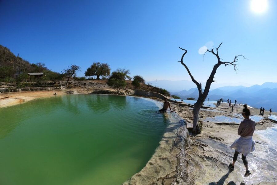 From Oaxaca: Hierve El Agua Hike and Mezcal Tour