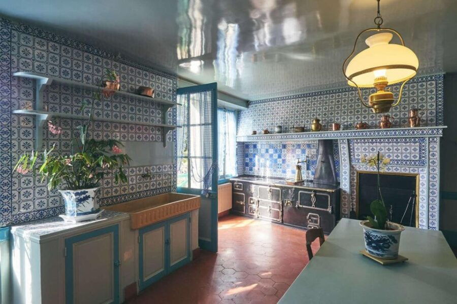 From Paris:Visit of Monet’s House and Its Gardens in Giverny