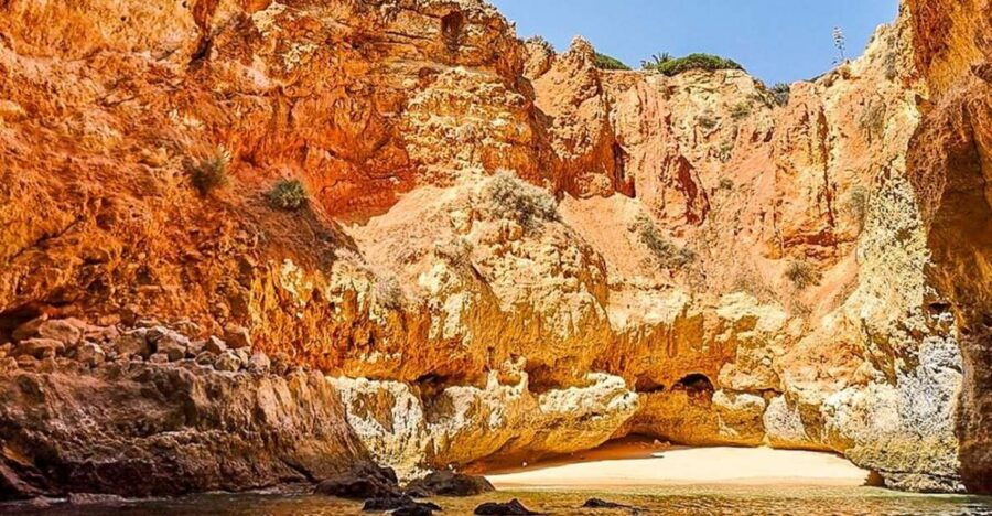 From Portimão to Paradise 90 Min Private Tour