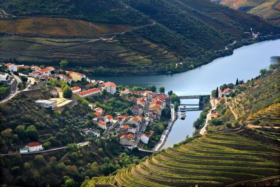 From Porto: Pinhão and Douro Valley Scenic Boat Tour - Good To Know