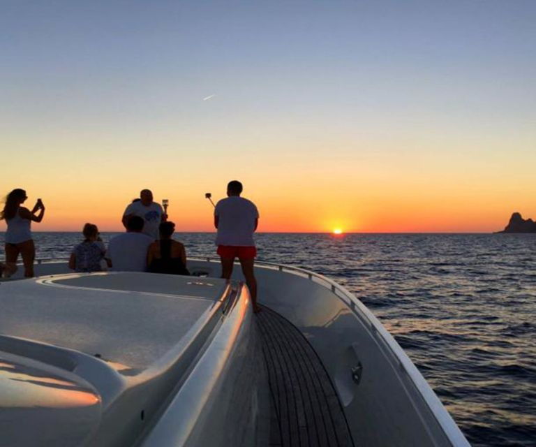 From Positano: Amalfi Coast Sunset Cruise – Group Tour