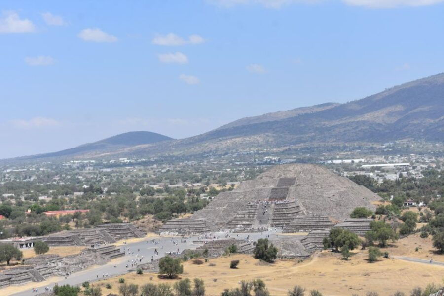 From Puebla: Teotihuacán Archaeological Zone Private Tour - Good To Know