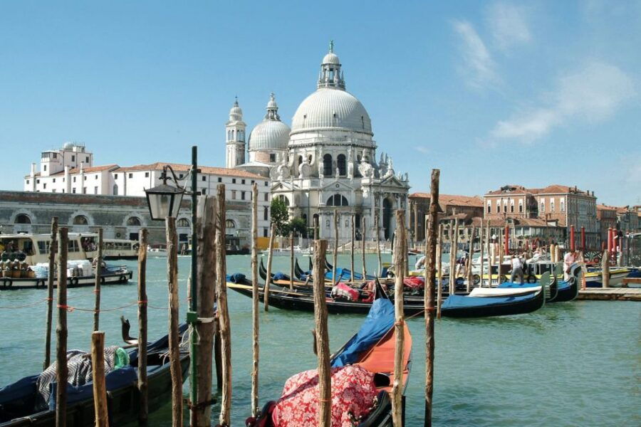 From Pula: Venice Boat Trip With Day or One-Way Option - Good To Know